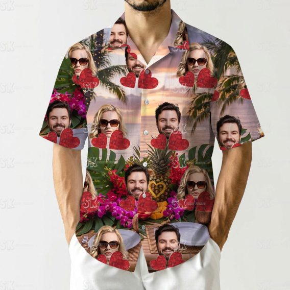 Hawaiian costume for couples with sunset, flowers, faces, palm trees, hearts