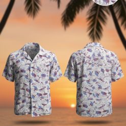 1940s Hawaiian shirt with authentic vintage tropical print in classic aloha style
