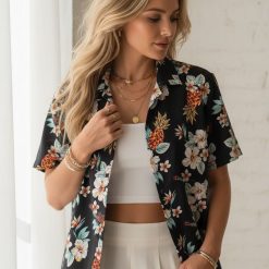 Floral Hawaiian shirt size chart showing measurements and fit specifications for proper sizing