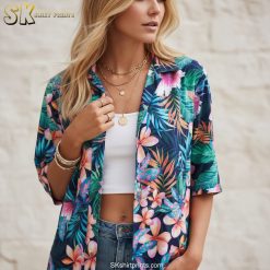 Product specifications infographic showing size chart, fabric composition, and care instructions for Hawaiian shirts