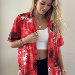 1970s hawaiian shirts specifications showing red tropical print with Hawaiian islands and palm trees
